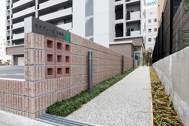 事例:エスヴェール北梅田:建物写真